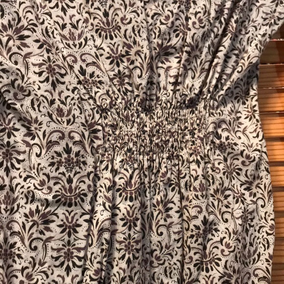 Daytrip Floral Blouse - Picture 4 of 5